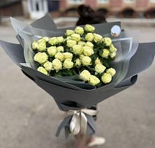 Букет Белые кустовые розы Солинеро в Абрамовке